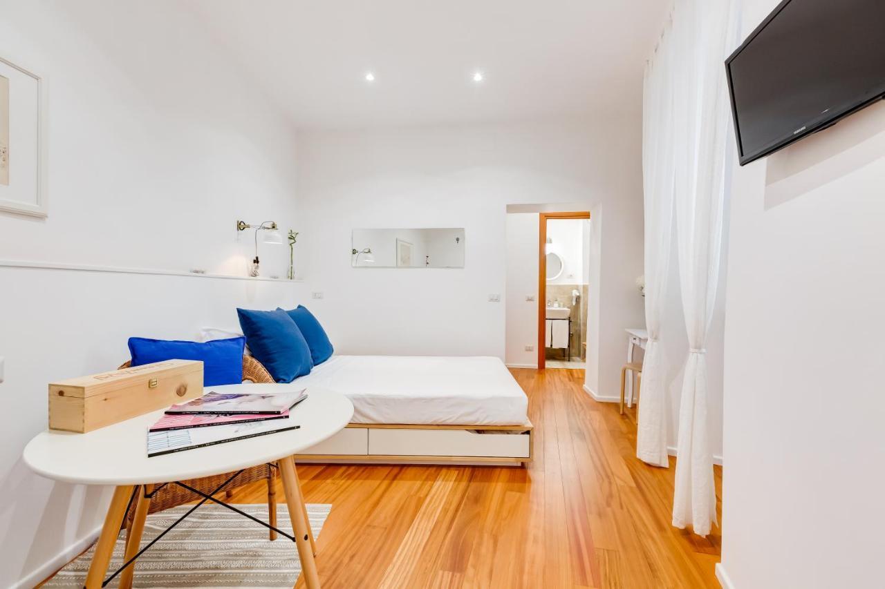 Lovely And Modern Nest Near The Colosseum Рим Екстер'єр фото